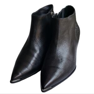 Barbara Bui Black Ankle leather/snake texture metallic accent boots. Size 37